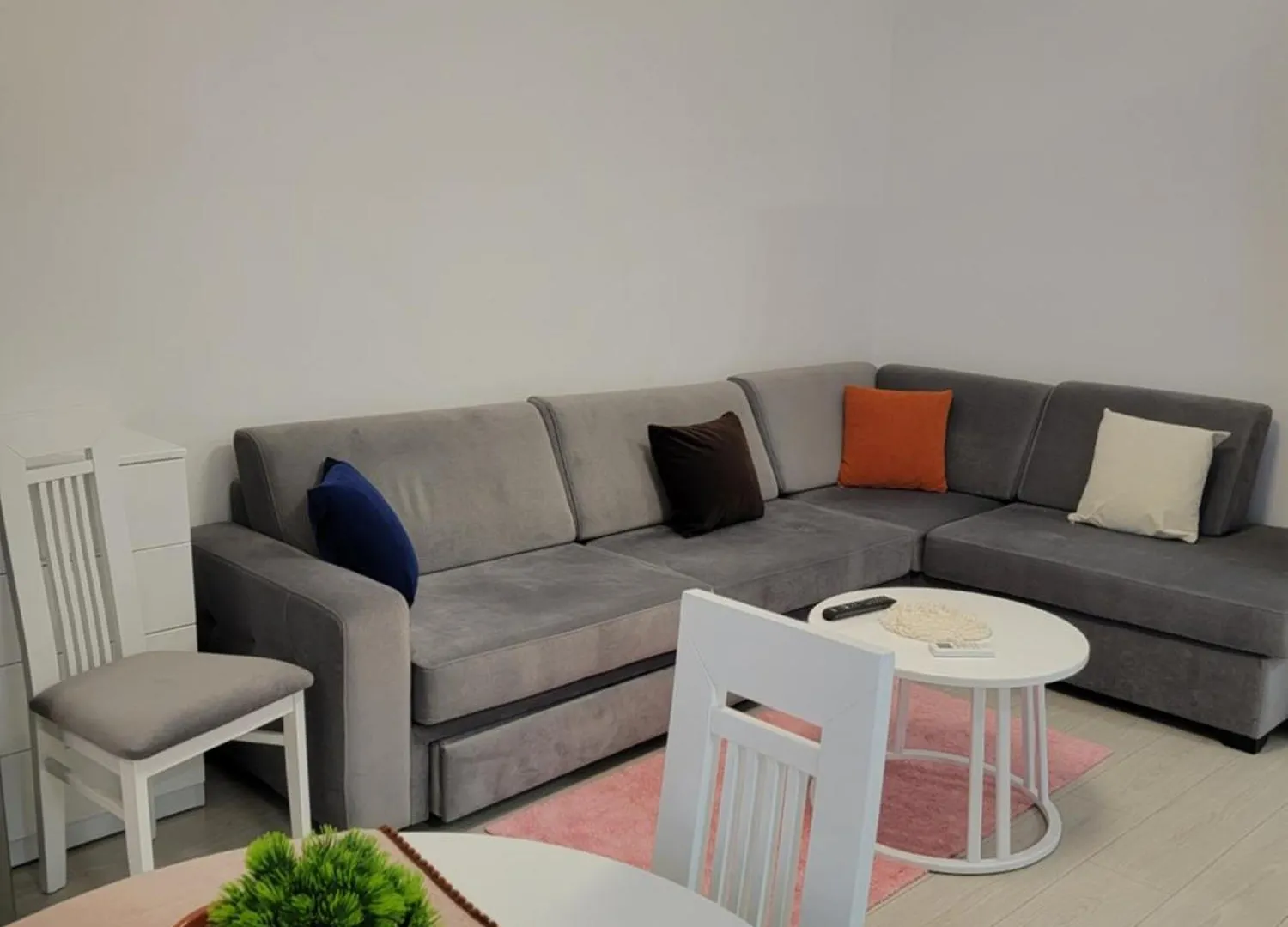 Square 21 Number 6 Apartman Tirana