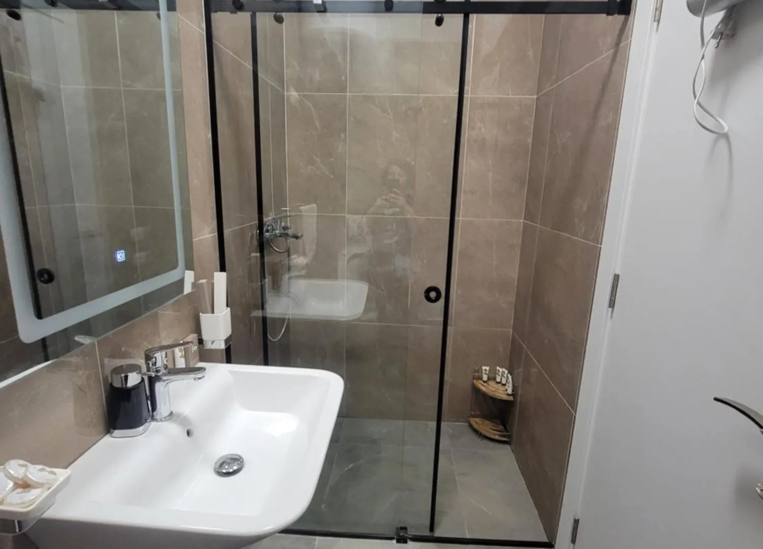 Square 21 Number 6 Apartman Tirana 0*,